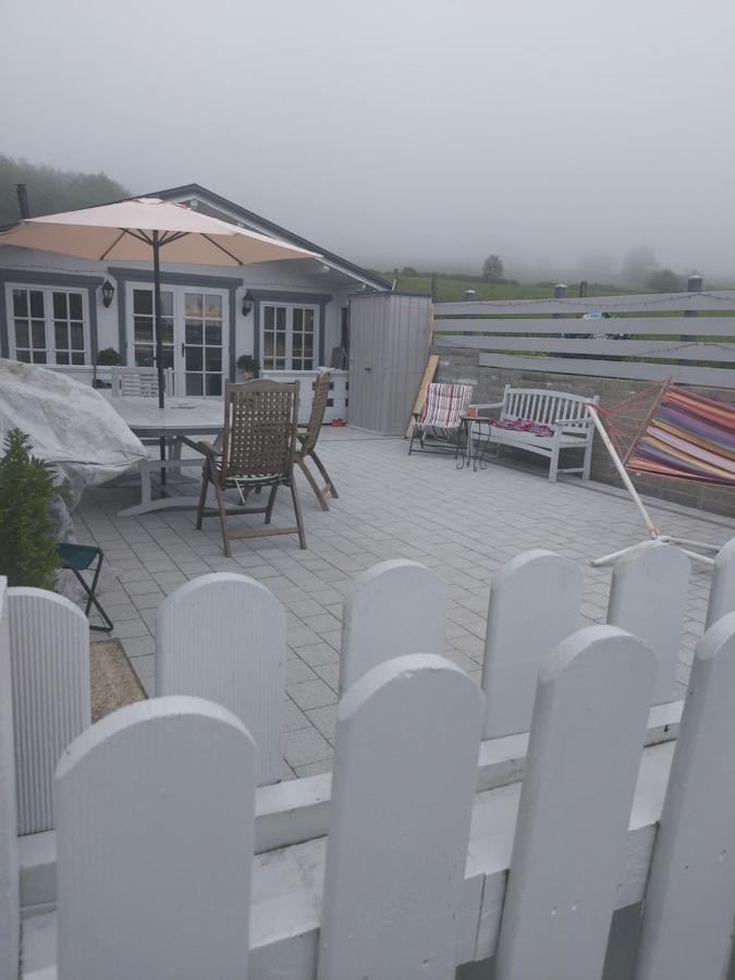 Amberley Guest House Gorey Bagian luar foto