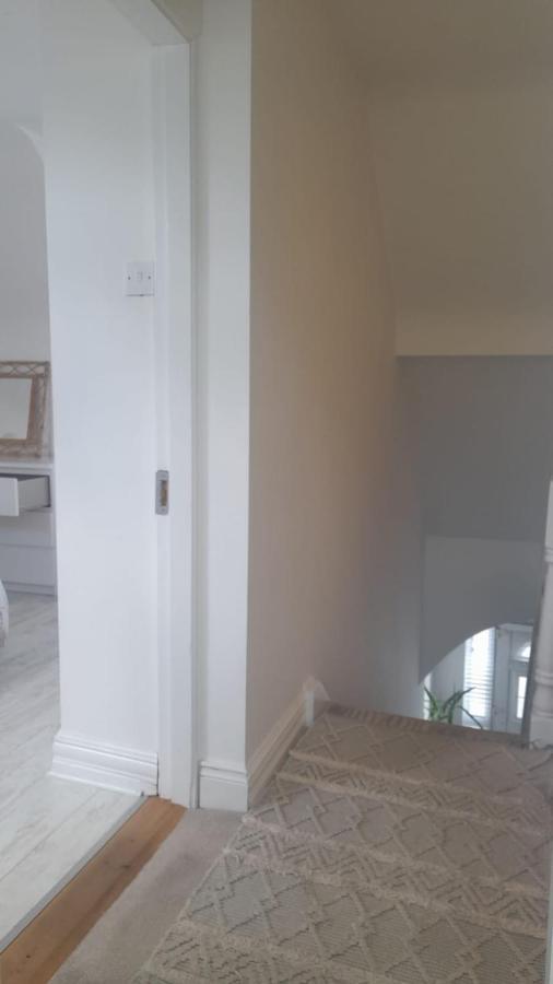 Amberley Guest House Gorey Bagian luar foto